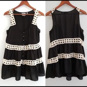 Vanessa Virginia Anthropologie Size 2 tunic